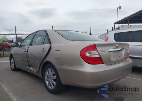 2003 Toyota Camry Xle из США, поврежденный, VIN JTDBE32K530228915
